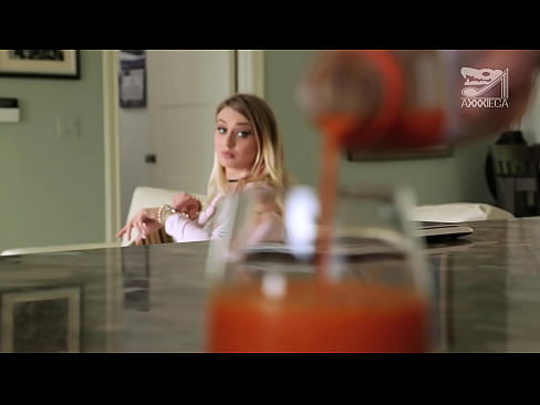 ❤️ Horúce dievča s veľkými prsiami a tesnou kundičkou dostane penis od porazeného, ale veľmi tvrdý Sex video na nás ❤